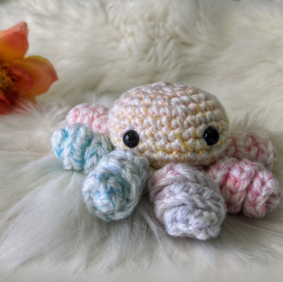 Honey Bumpkins Other - Stuffed Octopus Toy - Pastel Rainbow